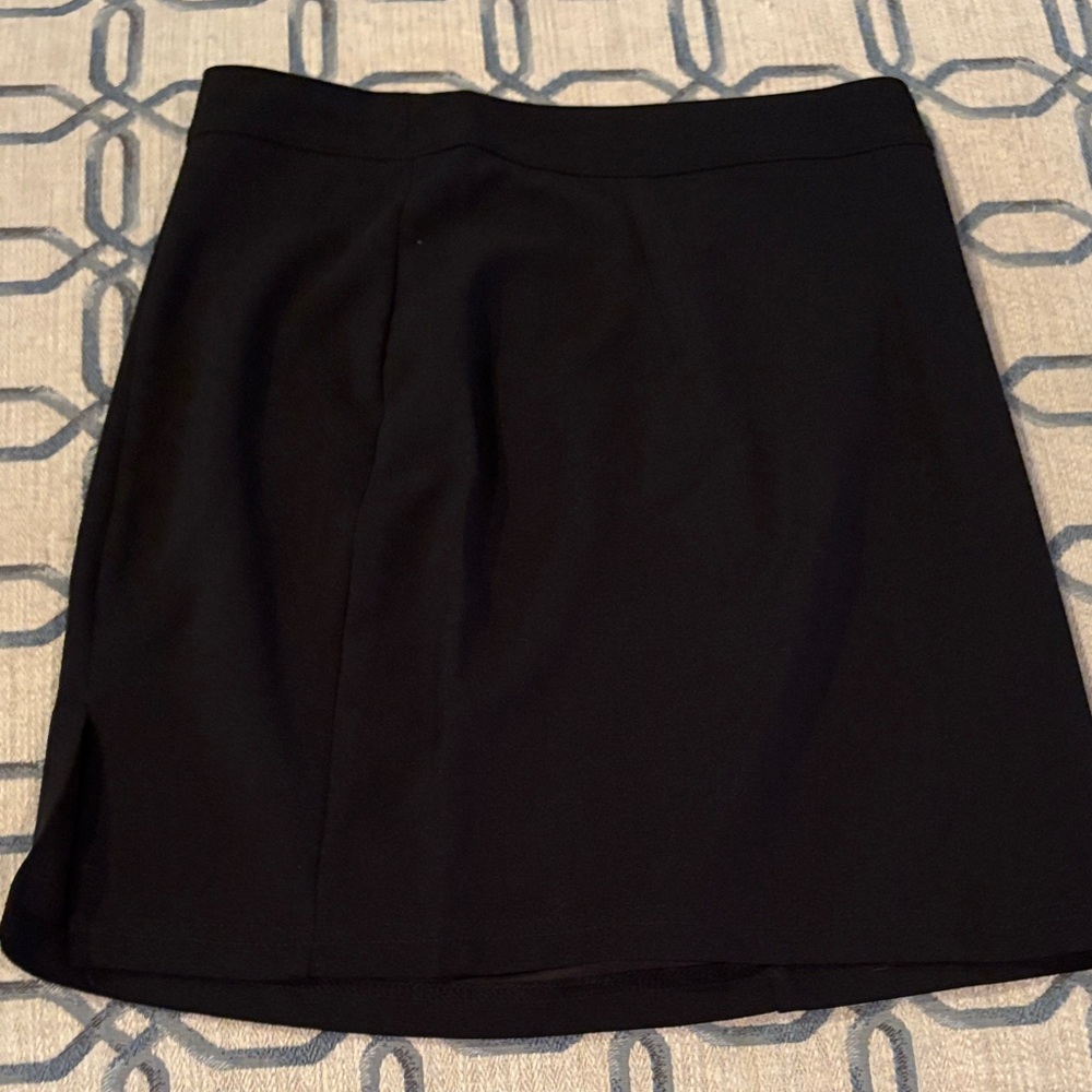 SHEIN Classic Black A-Line Skirt